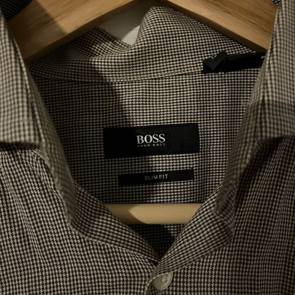 Great looking Hugo boss button up.